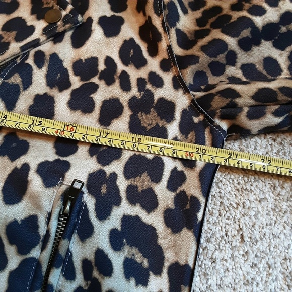 Easel Cheetah Leopard Moto Jacket Faux Suede Full Zip Size M - Picture 9 of 15